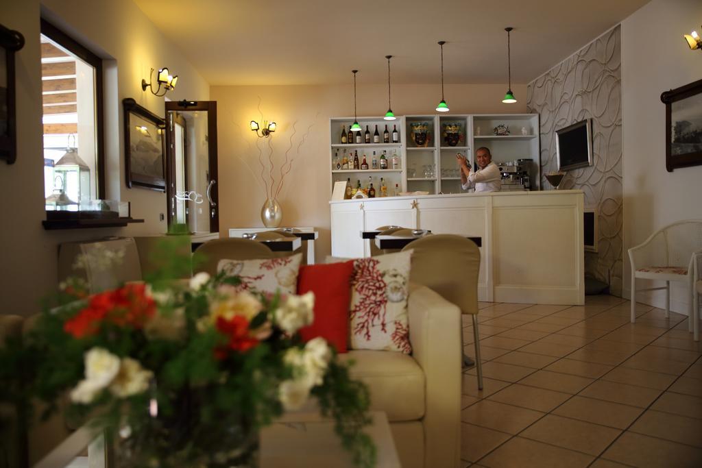 Residence Hotel La Giara Lipari  Bagian luar foto