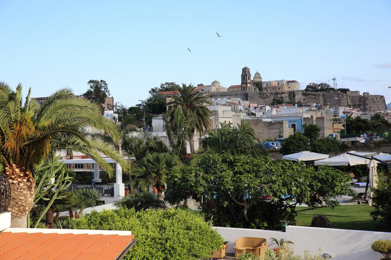Residence Hotel La Giara Lipari  Bagian luar foto
