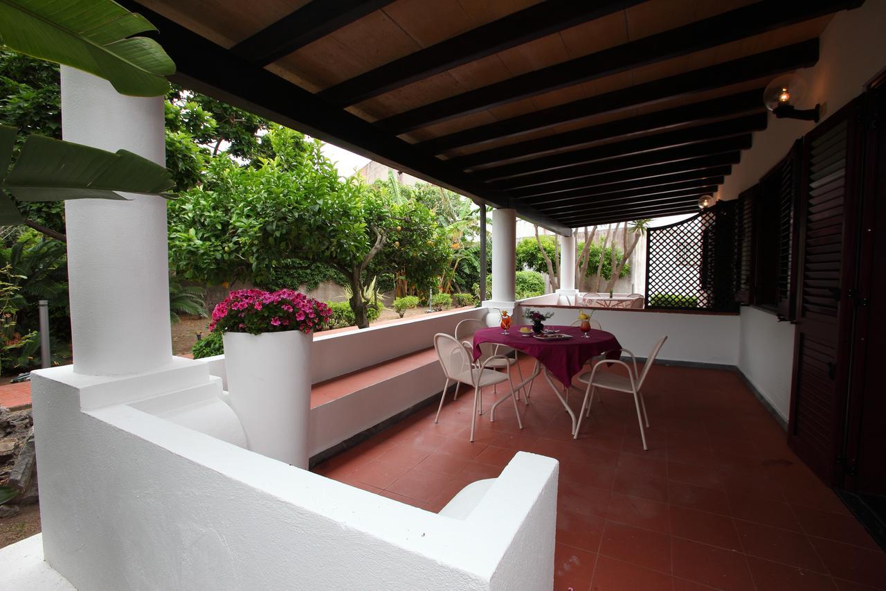 Residence Hotel La Giara Lipari  Bagian luar foto