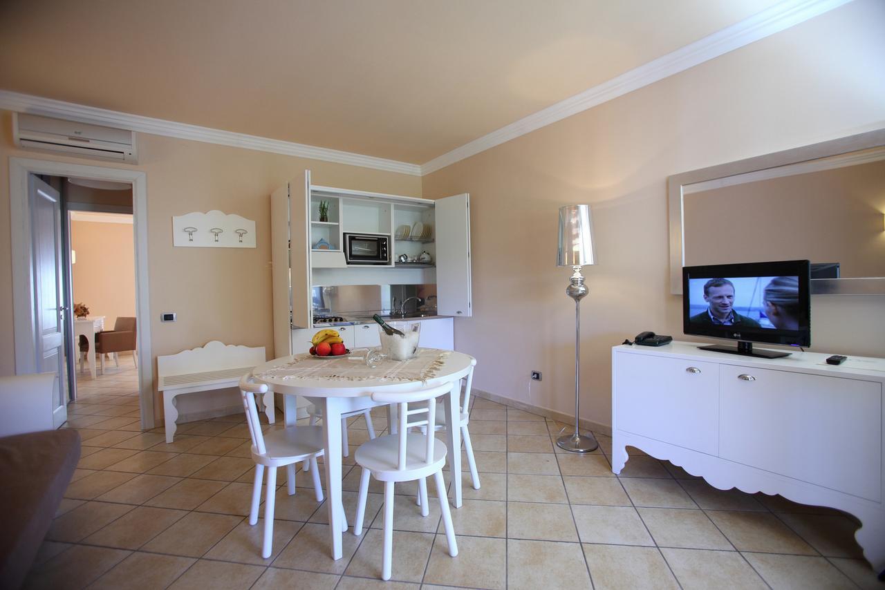 Residence Hotel La Giara Lipari  Bagian luar foto