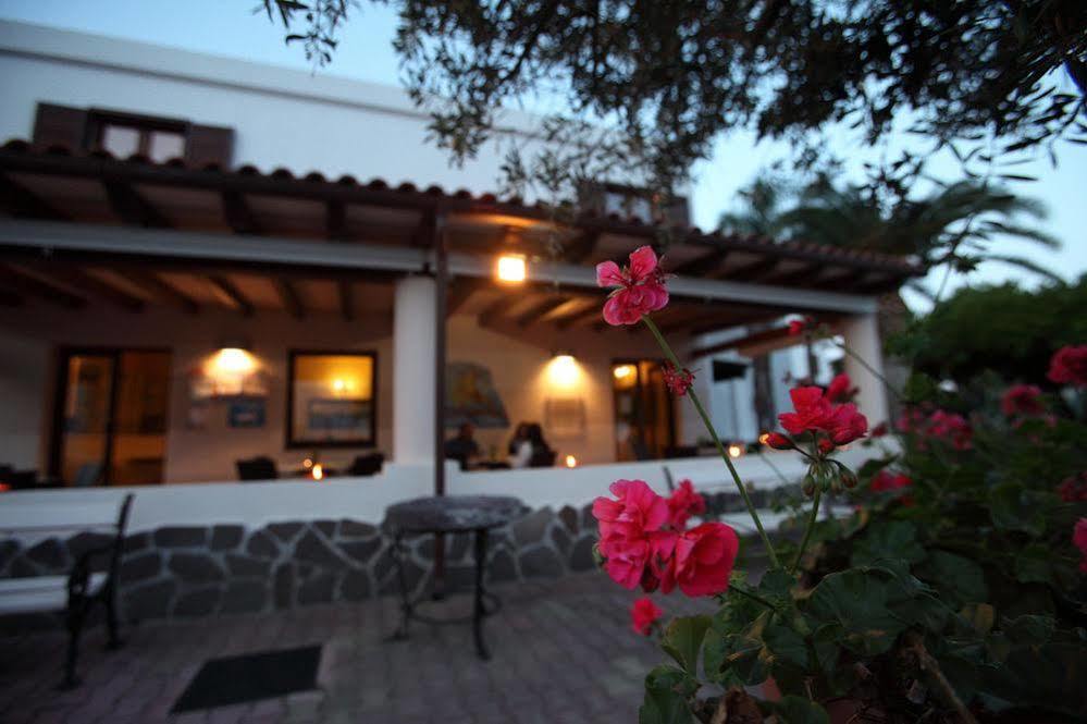 Residence Hotel La Giara Lipari  Bagian luar foto