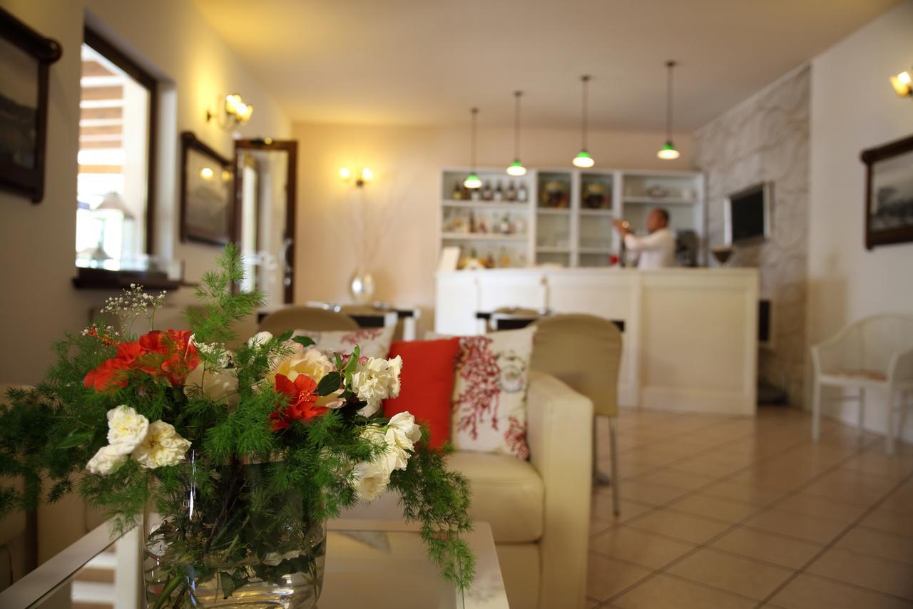 Residence Hotel La Giara Lipari  Bagian luar foto