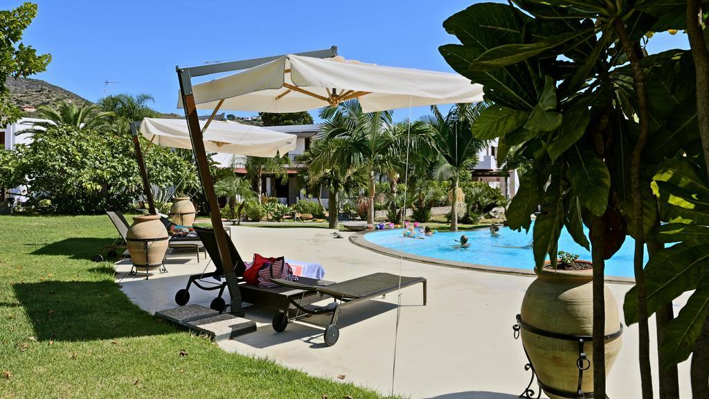 Residence Hotel La Giara Lipari  Bagian luar foto
